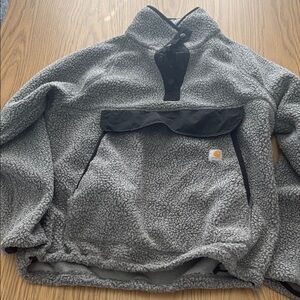 Carhartt relaxed fit fleece pullover. Size M. Worn once.